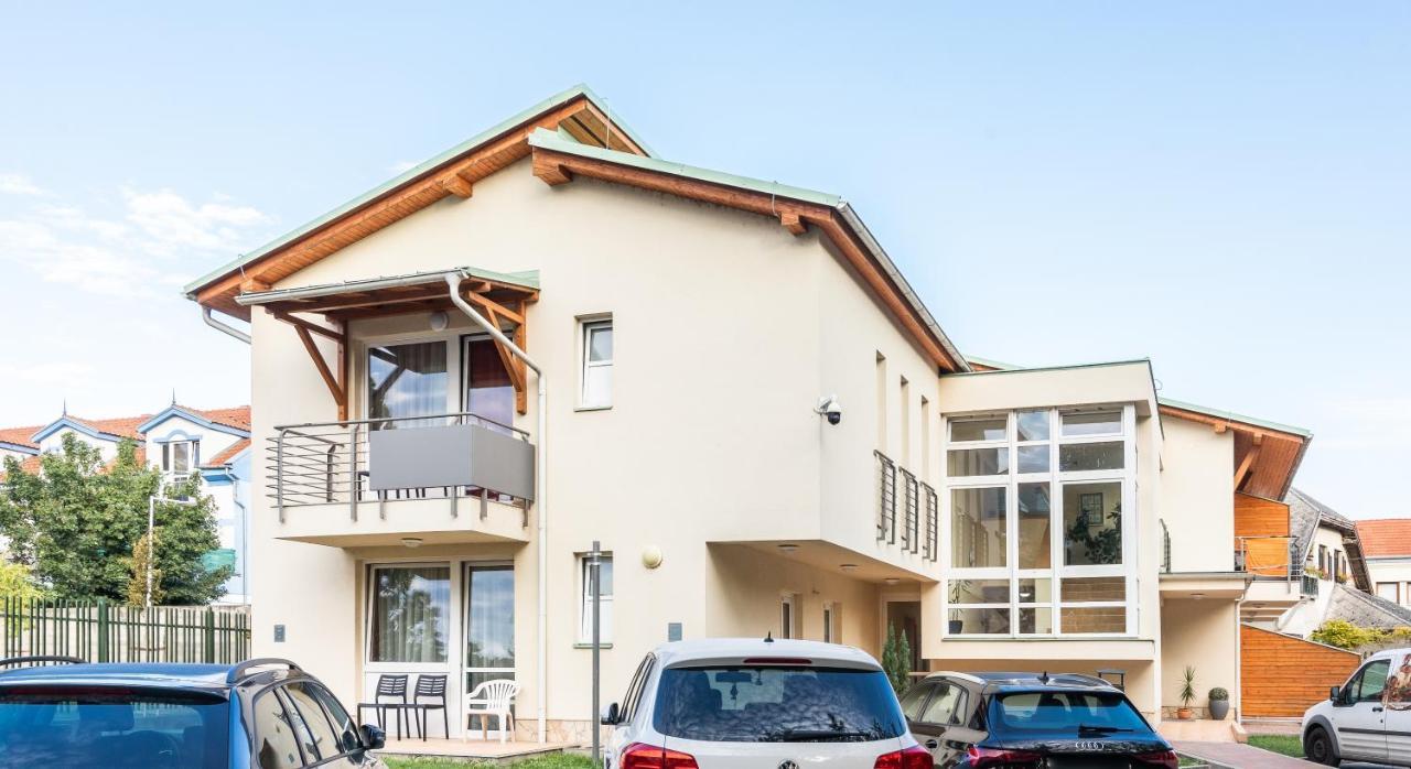 Aqua Hotel Termal Mosonmagyaróvár Exterior foto