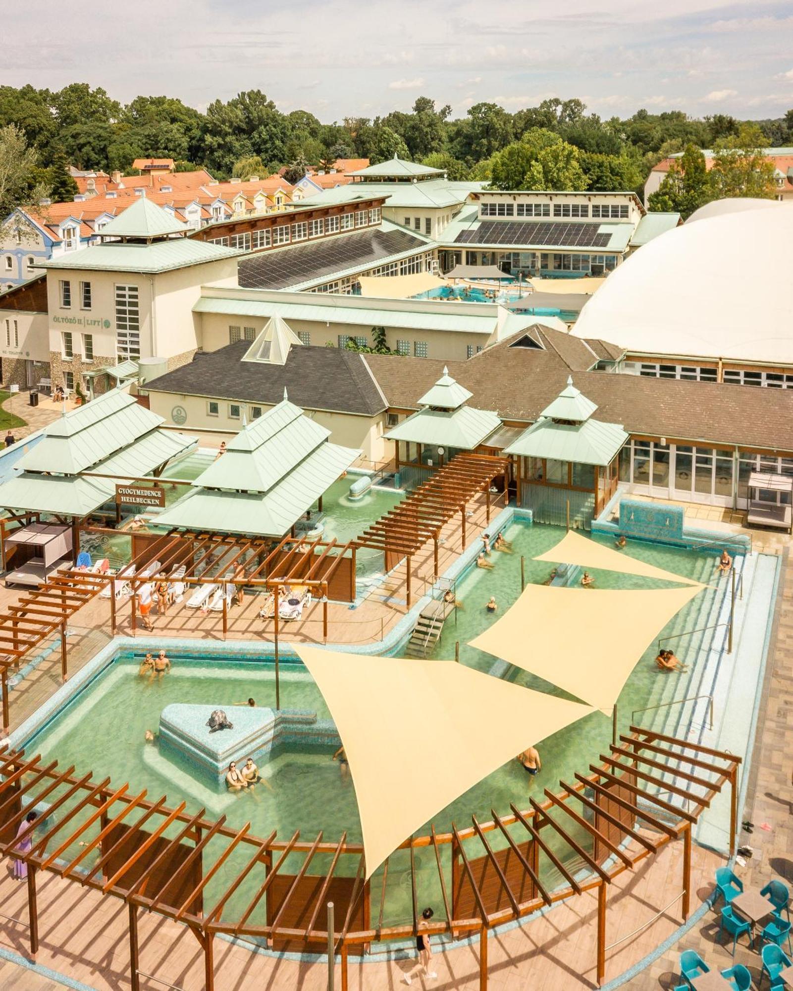Aqua Hotel Termal Mosonmagyaróvár Exterior foto