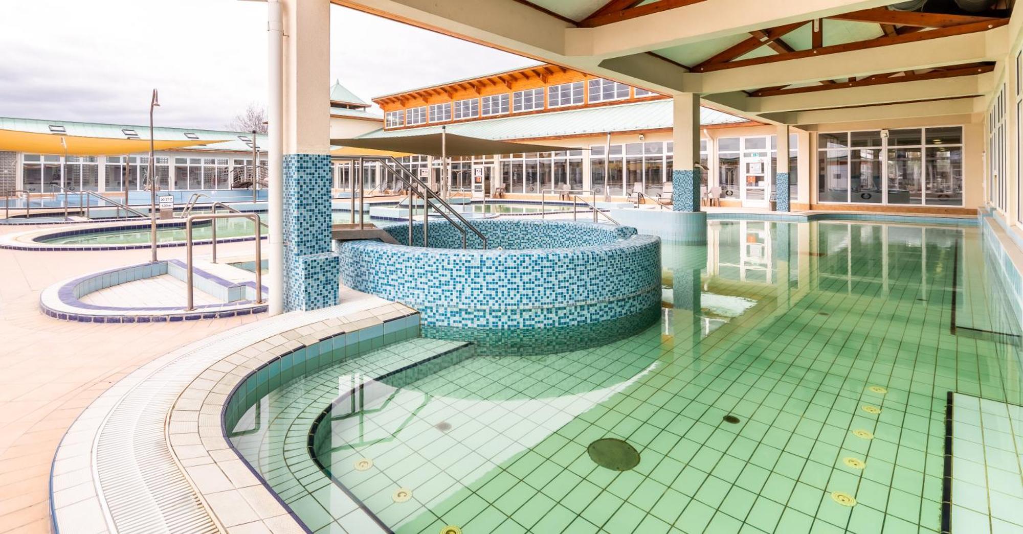 Aqua Hotel Termal Mosonmagyaróvár Exterior foto