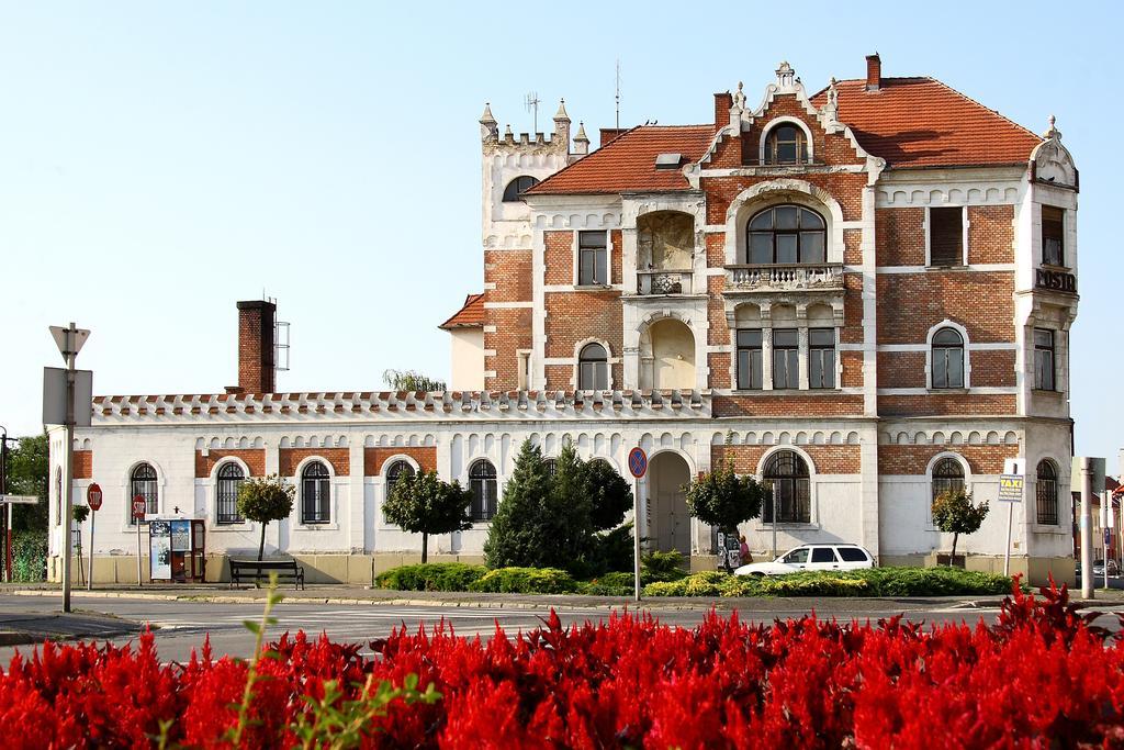 Aqua Hotel Termal Mosonmagyaróvár Exterior foto