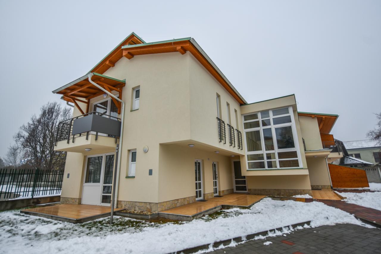 Aqua Hotel Termal Mosonmagyaróvár Exterior foto