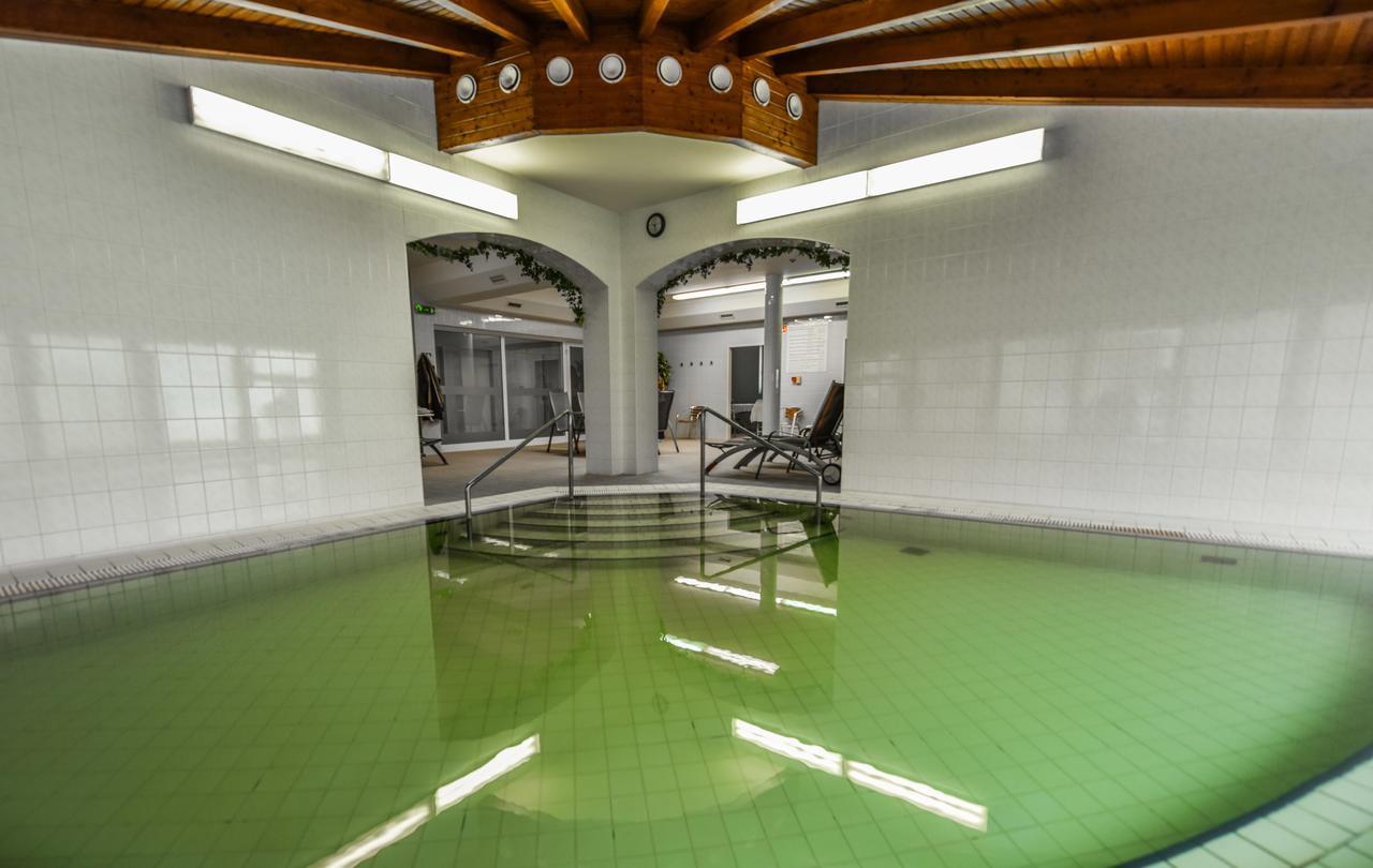 Aqua Hotel Termal Mosonmagyaróvár Exterior foto