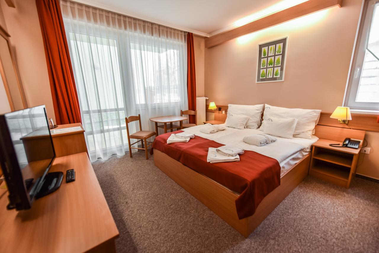Aqua Hotel Termal Mosonmagyaróvár Exterior foto